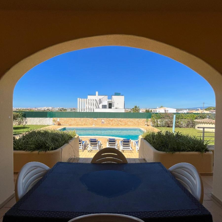 Villa Paraiso - 4 Bedrooms And Pool Albufeira Exterior foto